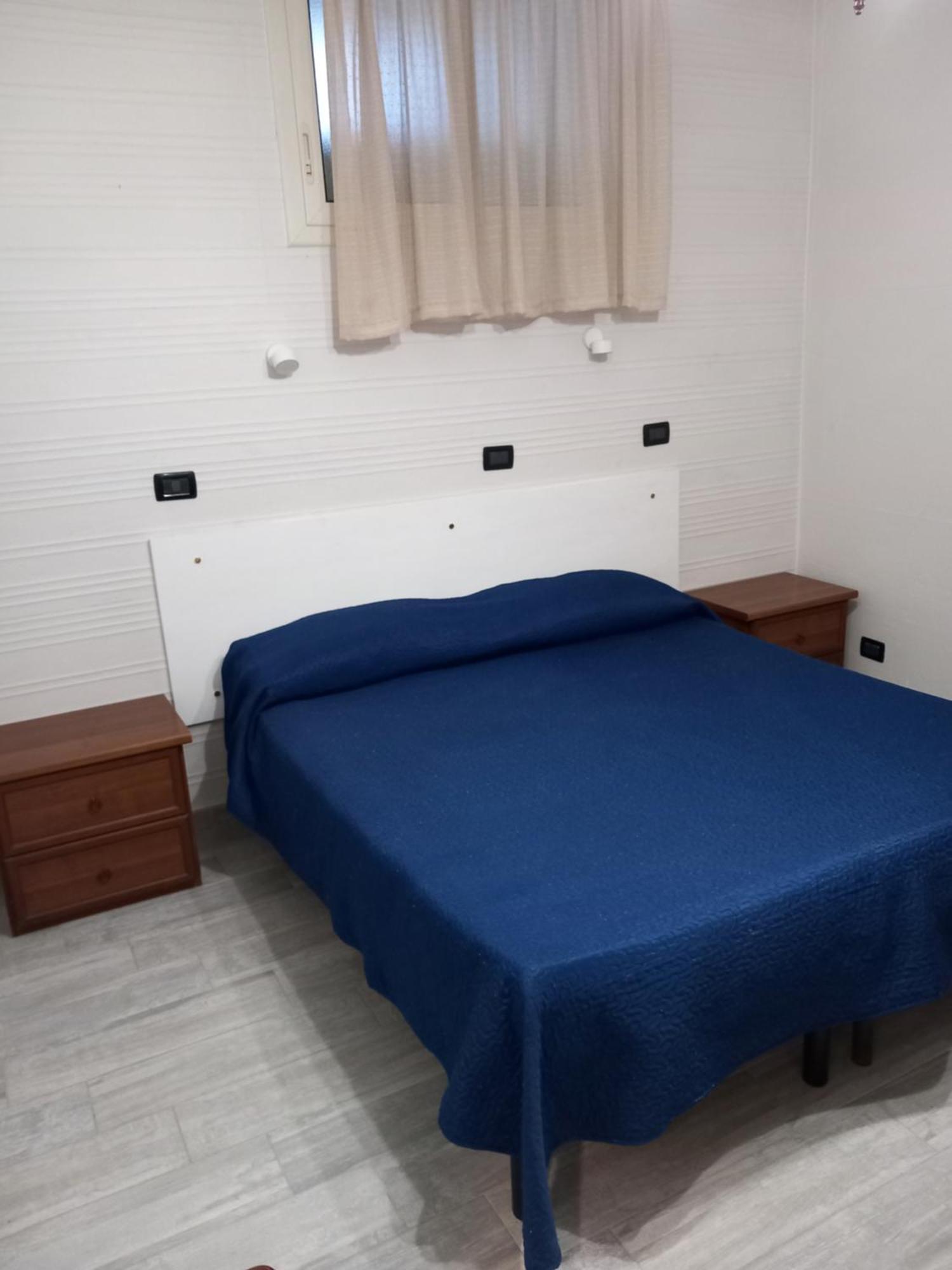 Appartamenti Cavarretta Seminterrati Mondello Exterior foto